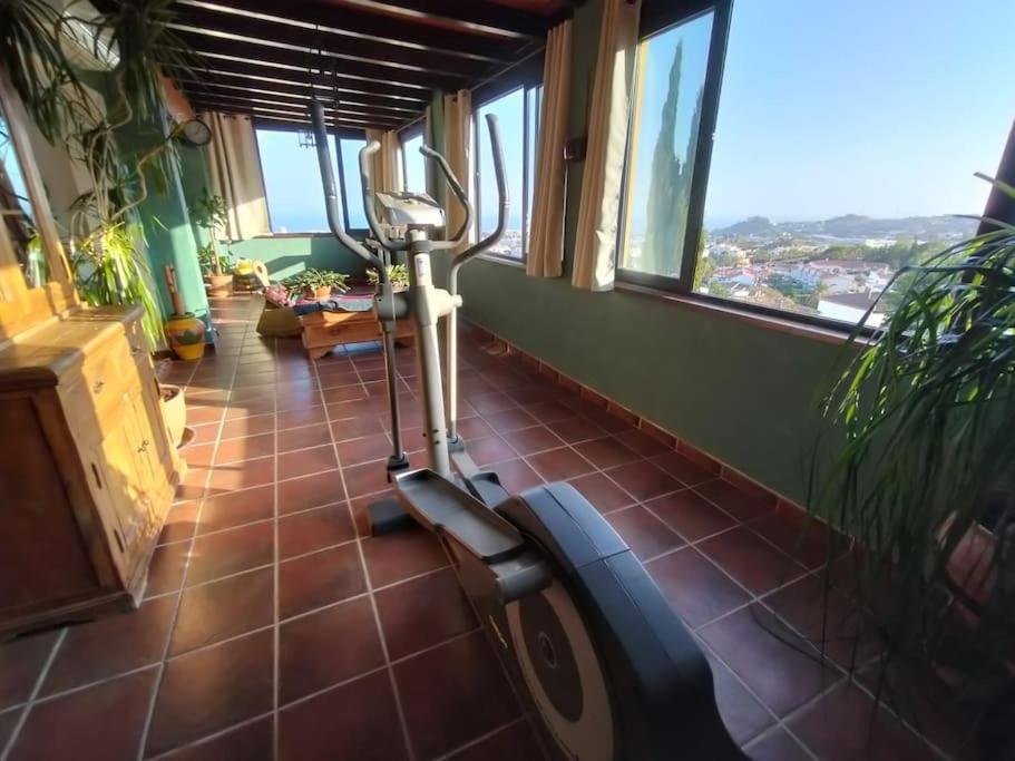 아로요 데 라 미엘 Vivienda Acogedora Con Piscina 빌라 외부 사진